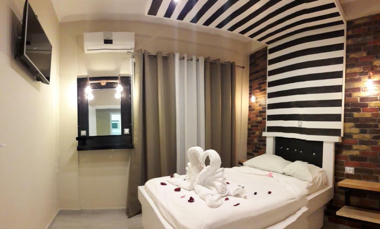 Jz Boutique Apartments Rhodes City Екстериор снимка